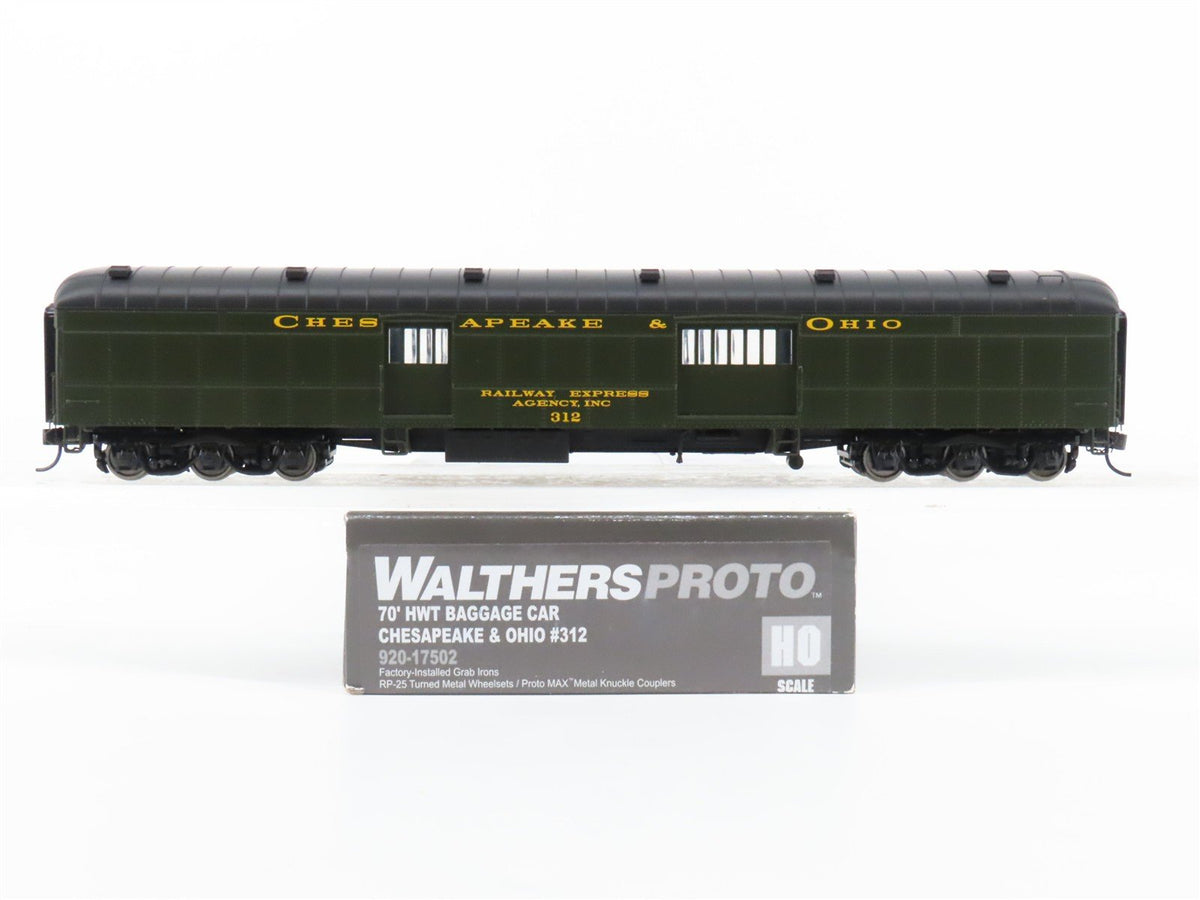 HO Scale Walthers Proto 920-17502 C&amp;O Railway 70&#39; HWT Baggage Passenger Car #312