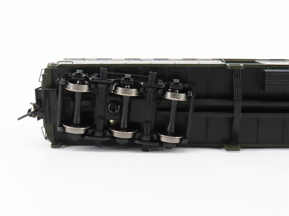 HO Scale Walthers Proto 920-17502 C&amp;O Railway 70&#39; HWT Baggage Passenger Car #312