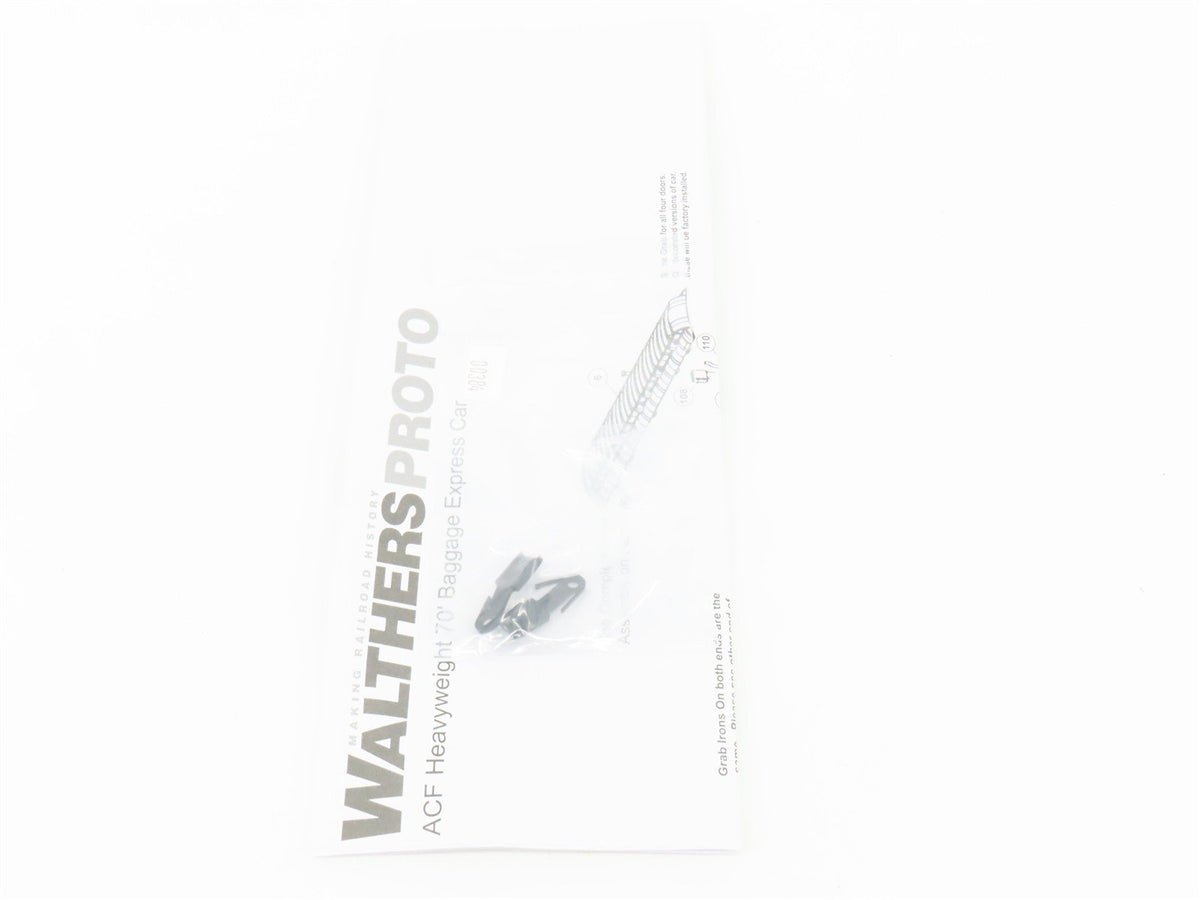 HO Scale Walthers Proto 920-17502 C&amp;O Railway 70&#39; HWT Baggage Passenger Car #312