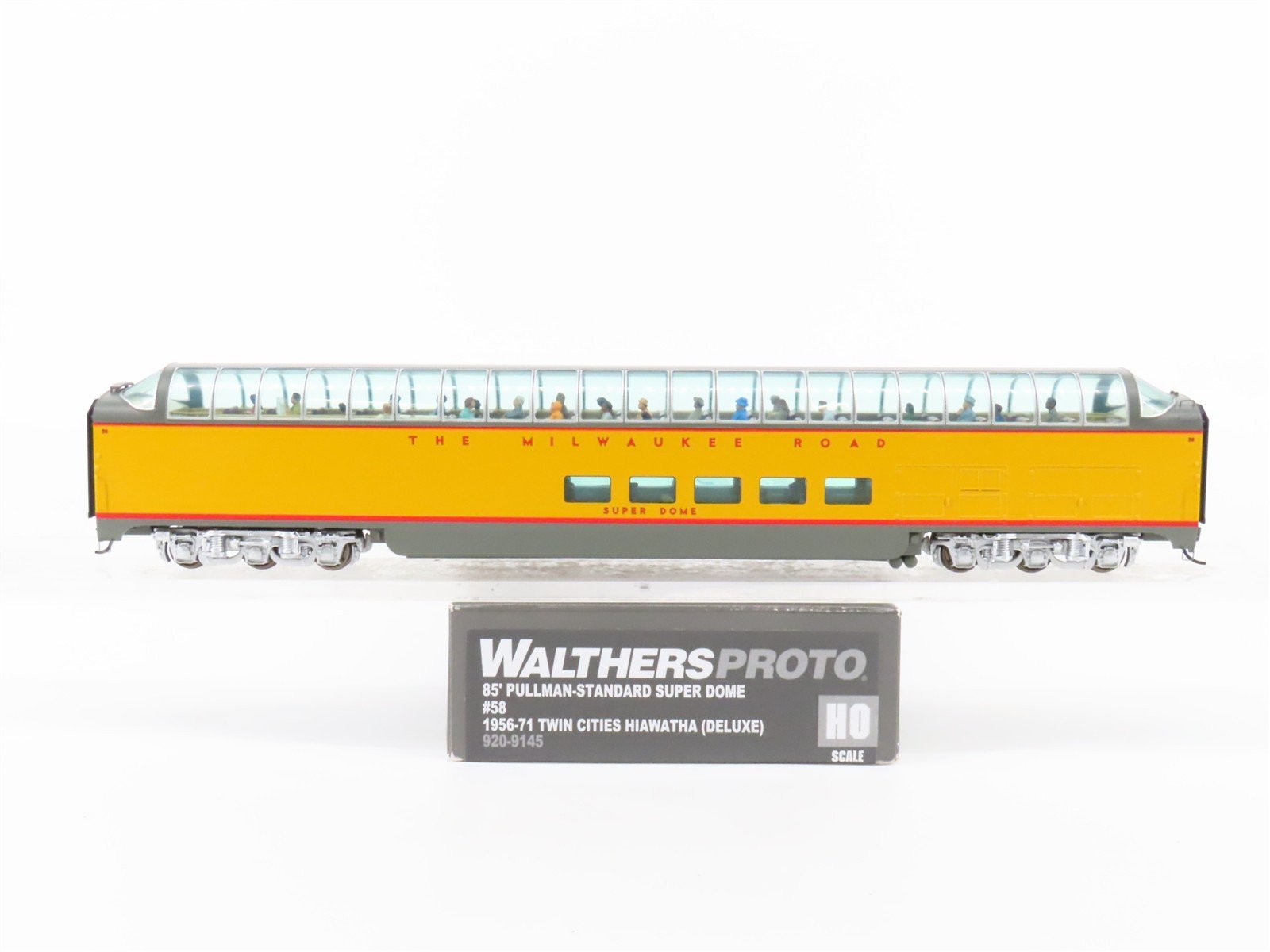 HO Scale Walthers Proto 920-9145 MILW 85' Super Dome Passenger Car #58