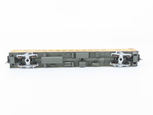 HO Scale Walthers Proto 920-9532 UP Railway 85' ACF 44-Seat Coach Passenger Car