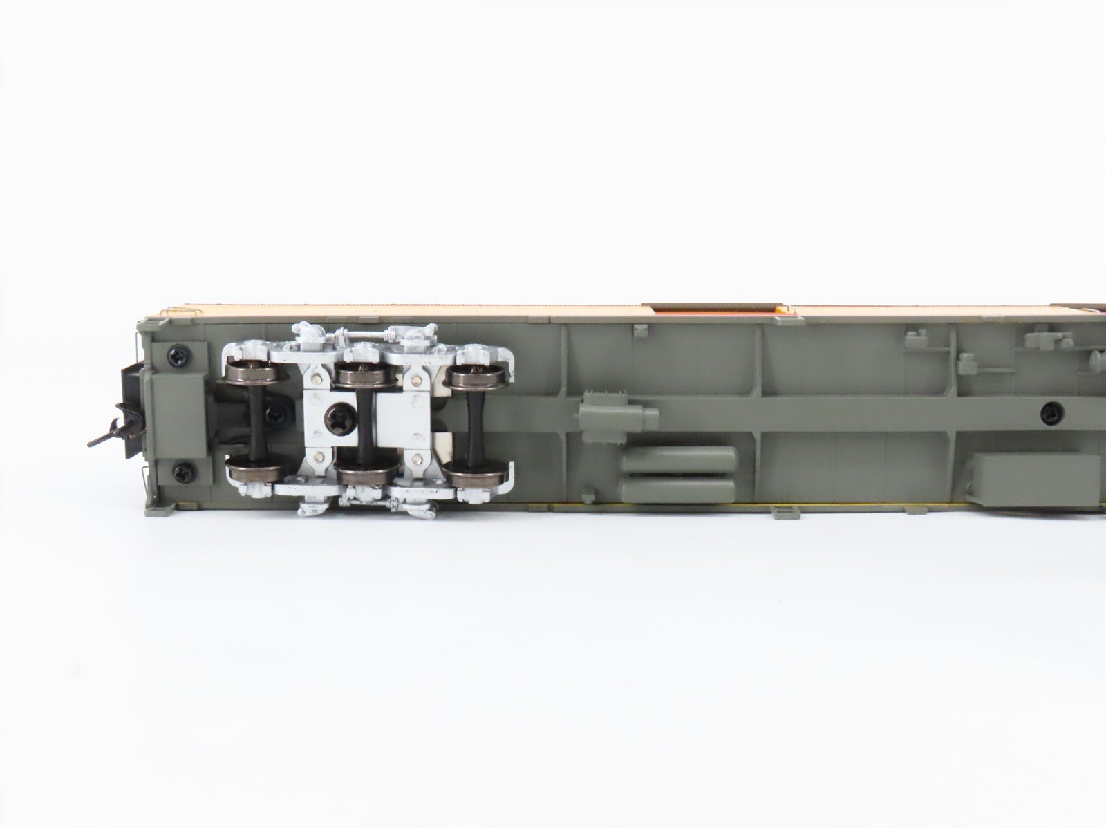 HO Scale Walthers Proto 920-9530 UP Railway 85' ACF Baggage Passenger Car