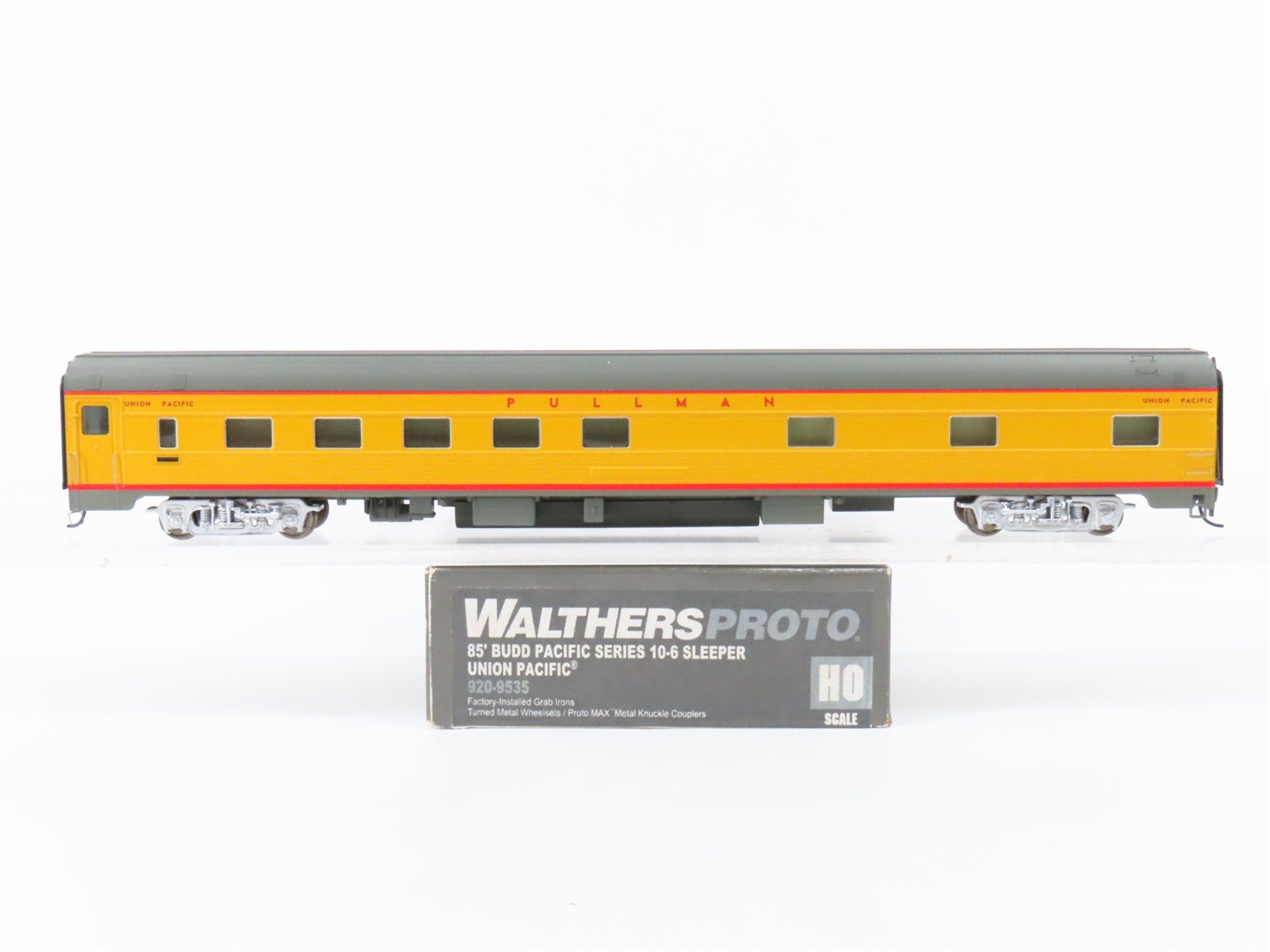 HO Scale Walthers Proto 920-9535 UP 85' Budd 10-6 Sleeper Passenger Car