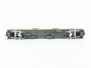HO Scale Walthers Proto 920-9530 UP Railway 85' ACF REA Baggage Passenger Car