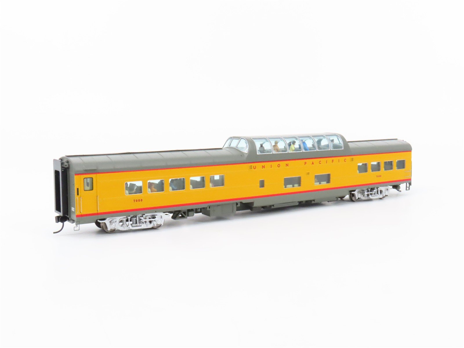 HO Walthers Proto 920-9563 UP 85' ACF Dome-Coach Passenger Car #7000 w/ Lights