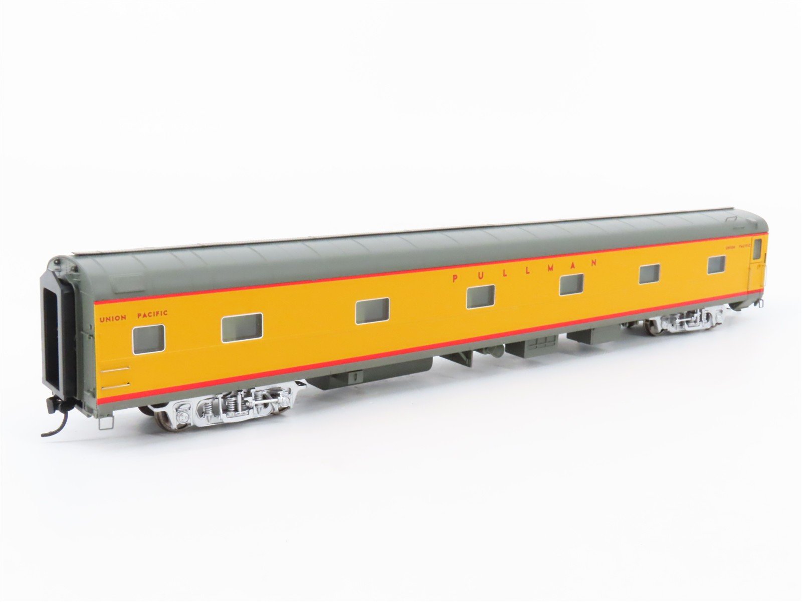 HO Scale Walthers Proto 920-9538 UP 85' P-S 11-DB Placid Sleeper Passenger Car