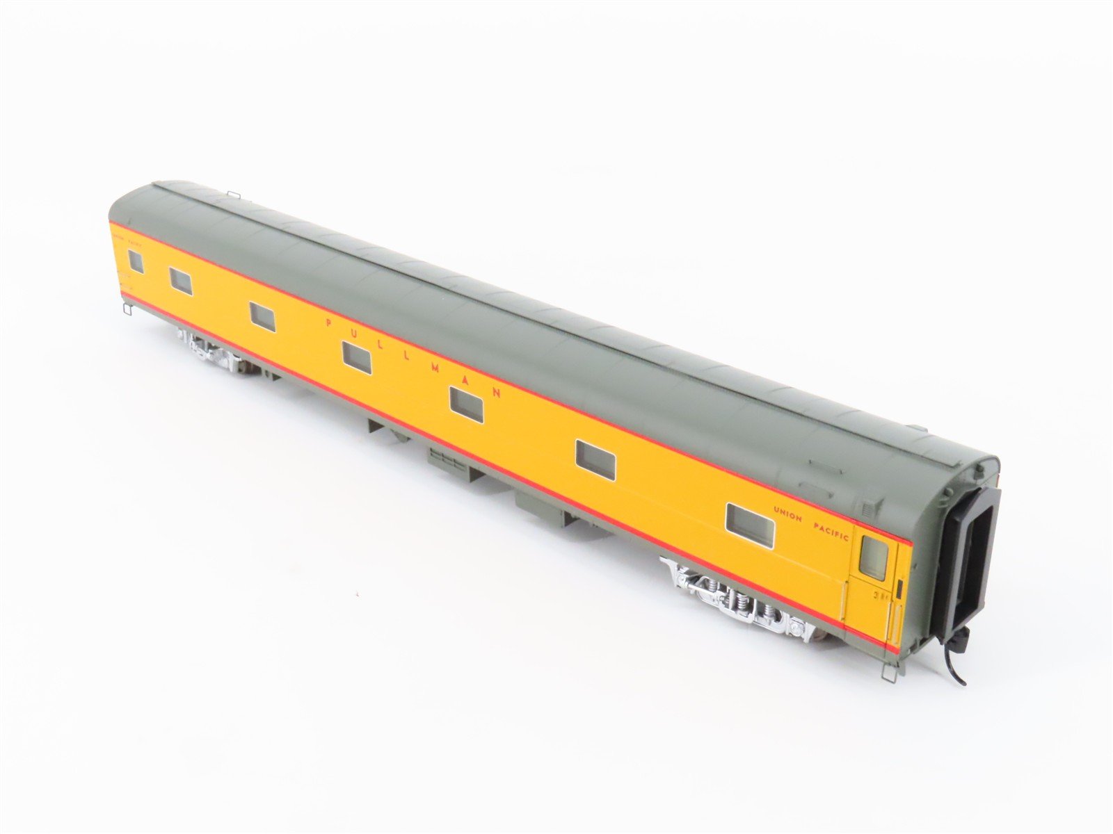 HO Scale Walthers Proto 920-9538 UP 85' P-S 11-DB Placid Sleeper Passenger Car