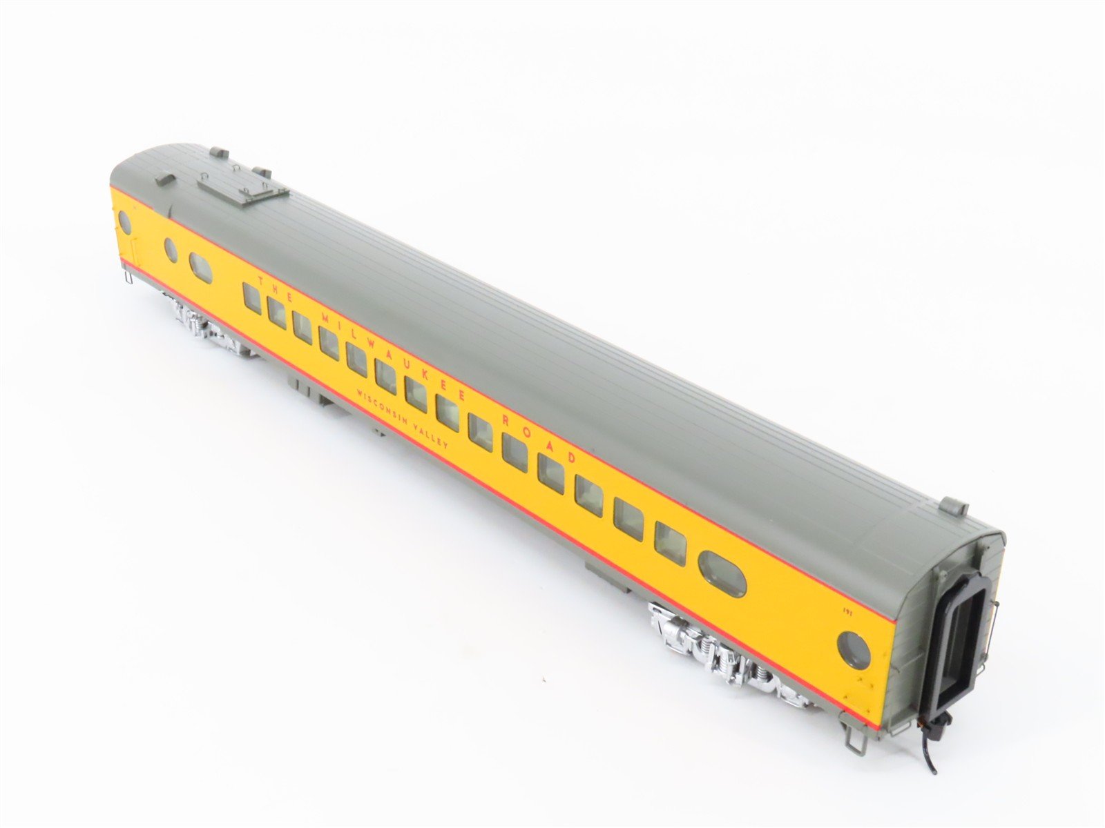 HO Walthers Proto 920-9137 MILW 85' 30Seat Parlor Passenger Car Wisconsin Valley