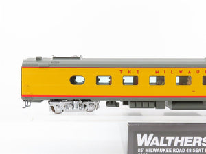HO Walthers Proto 920-9144 MILW 85' 48-Seat Diner Passenger Car #122 w/ Lights