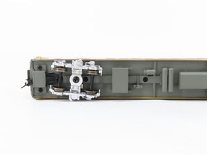 HO Walthers Proto 920-9151 MILW 85' 52-Seat Coach Passenger Car #343 w/ Lights