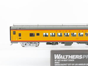 HO Walthers Proto 920-9552 UP 85' ACF 44-Seat Coach Passenger Car #5463 w/ Light