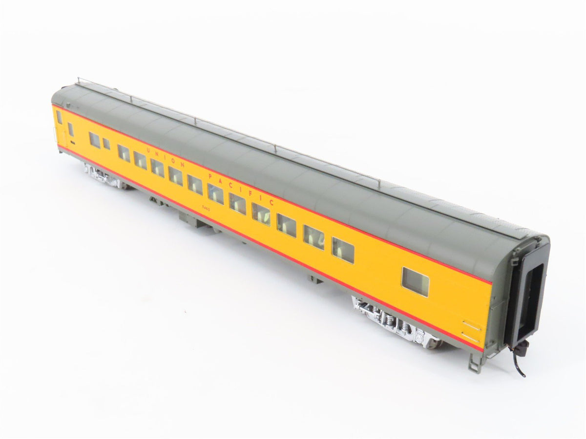 HO Walthers Proto 920-9552 UP 85&#39; ACF 44-Seat Coach Passenger Car #5463 w/ Light
