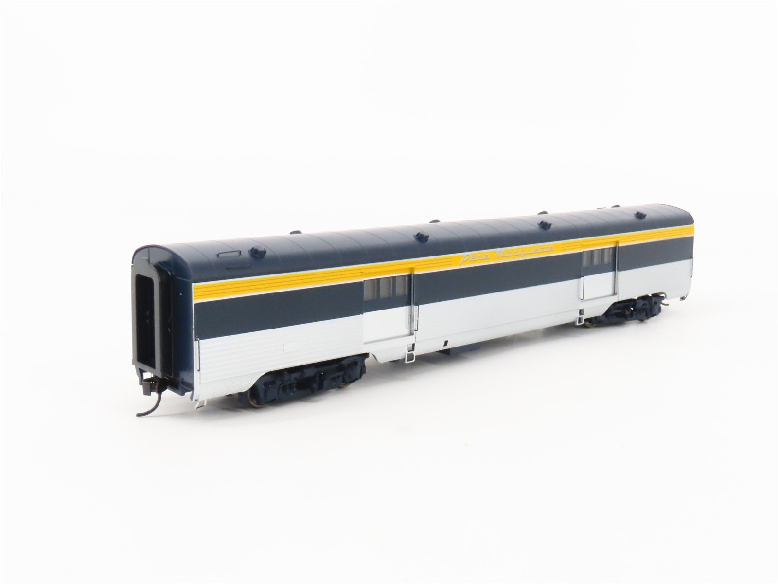 HO Scale Walthers Proto 920-9361 PM Pere Marquette Baggage Passenger Car