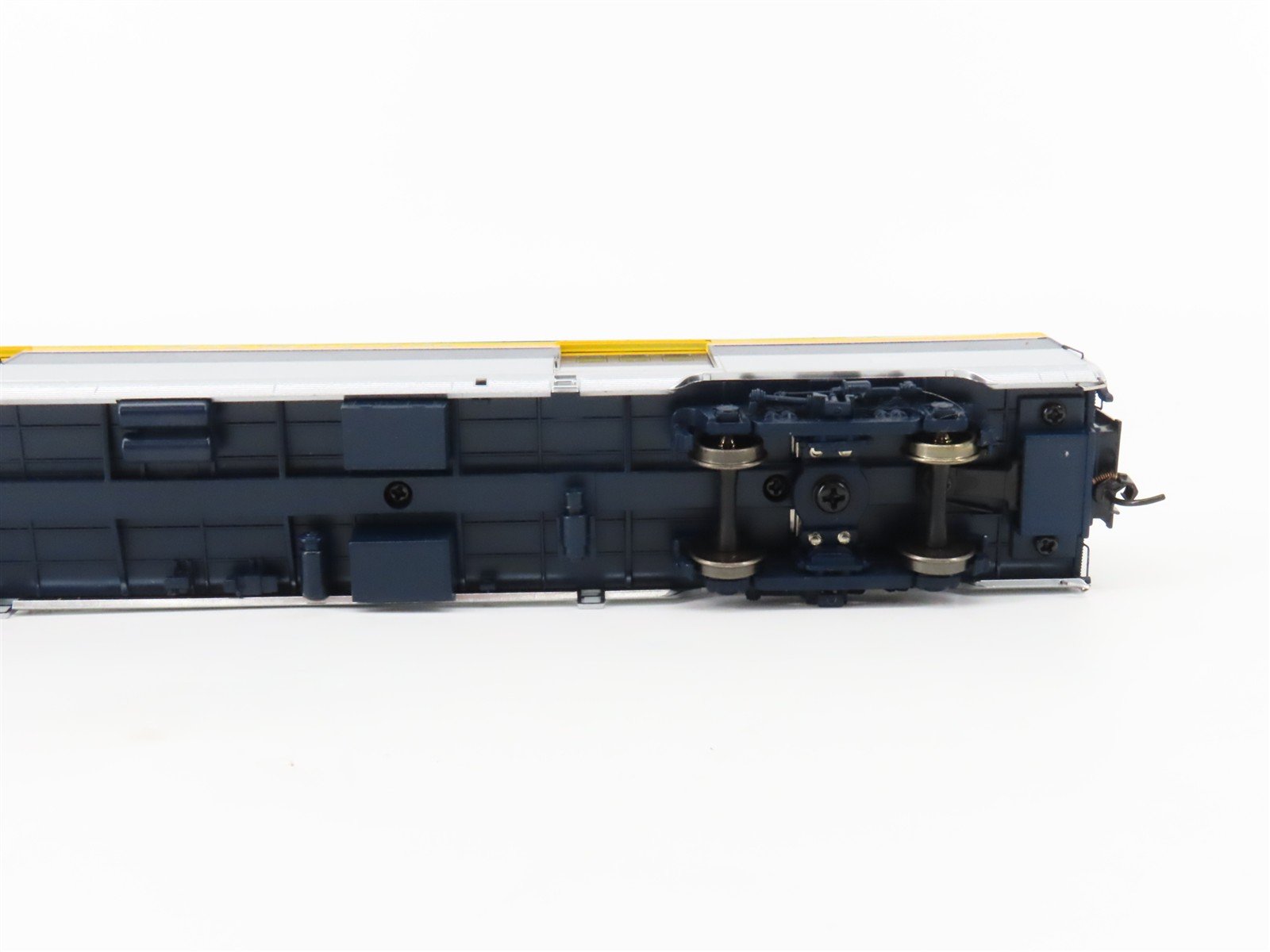 HO Scale Walthers Proto 920-9361 PM Pere Marquette Baggage Passenger Car