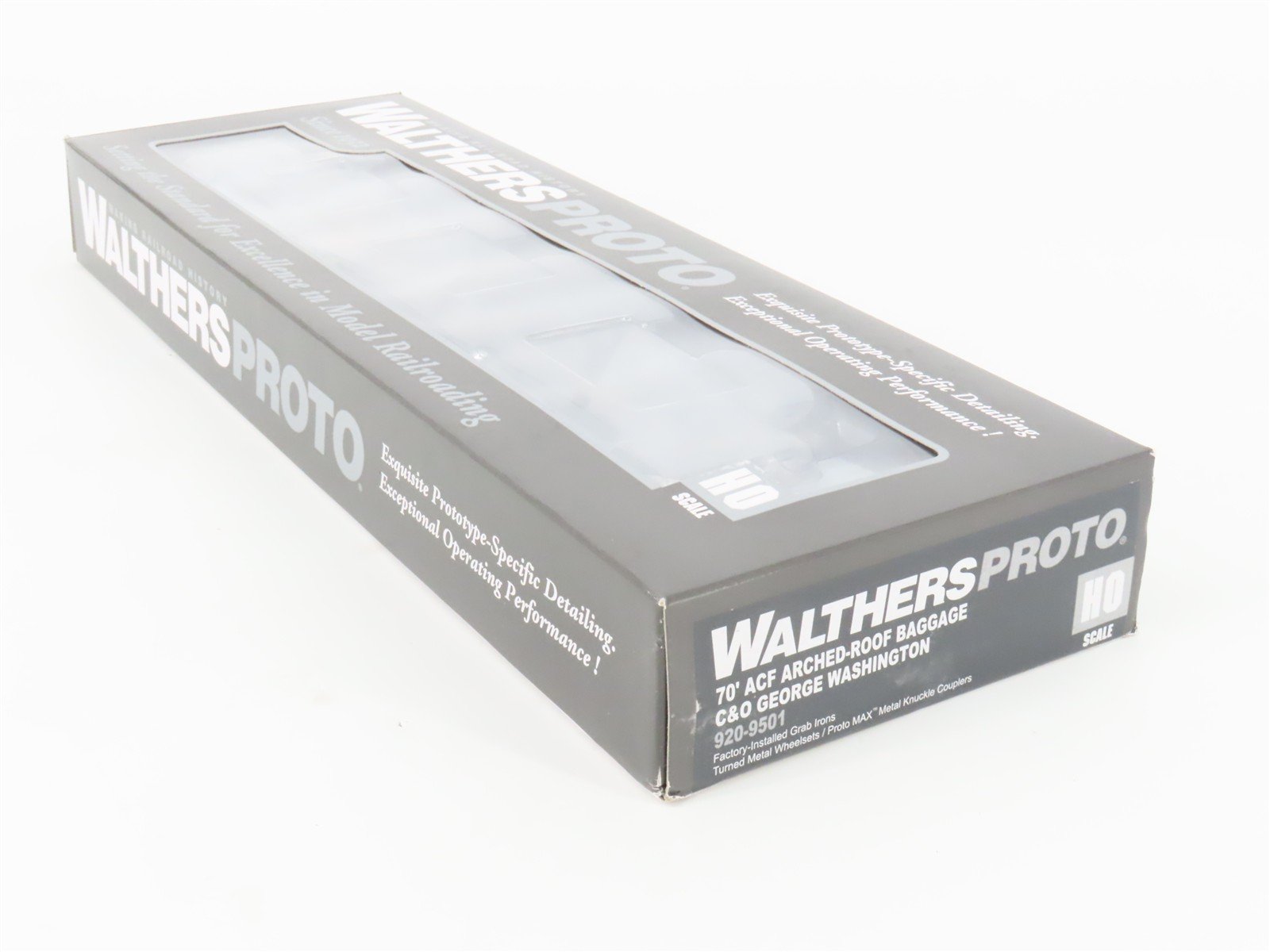 HO Scale Walthers Proto 920-9501 C&O Railway 70' ACF Baggage Passenger Car