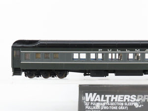 HO Scale Walthers Proto 920-17002 Pullman 2-Tone Gary 82' Sleeper Passenger Car