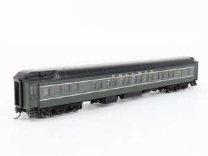 HO Scale Walthers Proto 920-17002 Pullman 2-Tone Gary 82' Sleeper Passenger Car