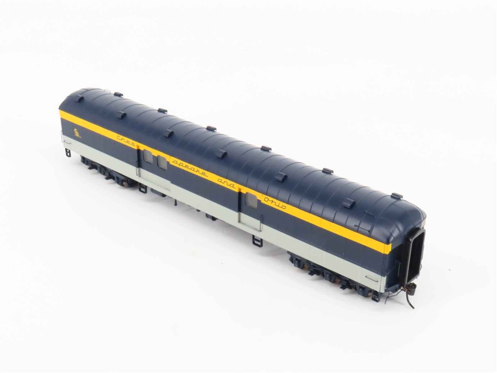 HO Scale Walthers Proto 920-9501 C&O Railway 70' ACF Baggage Passenger Car