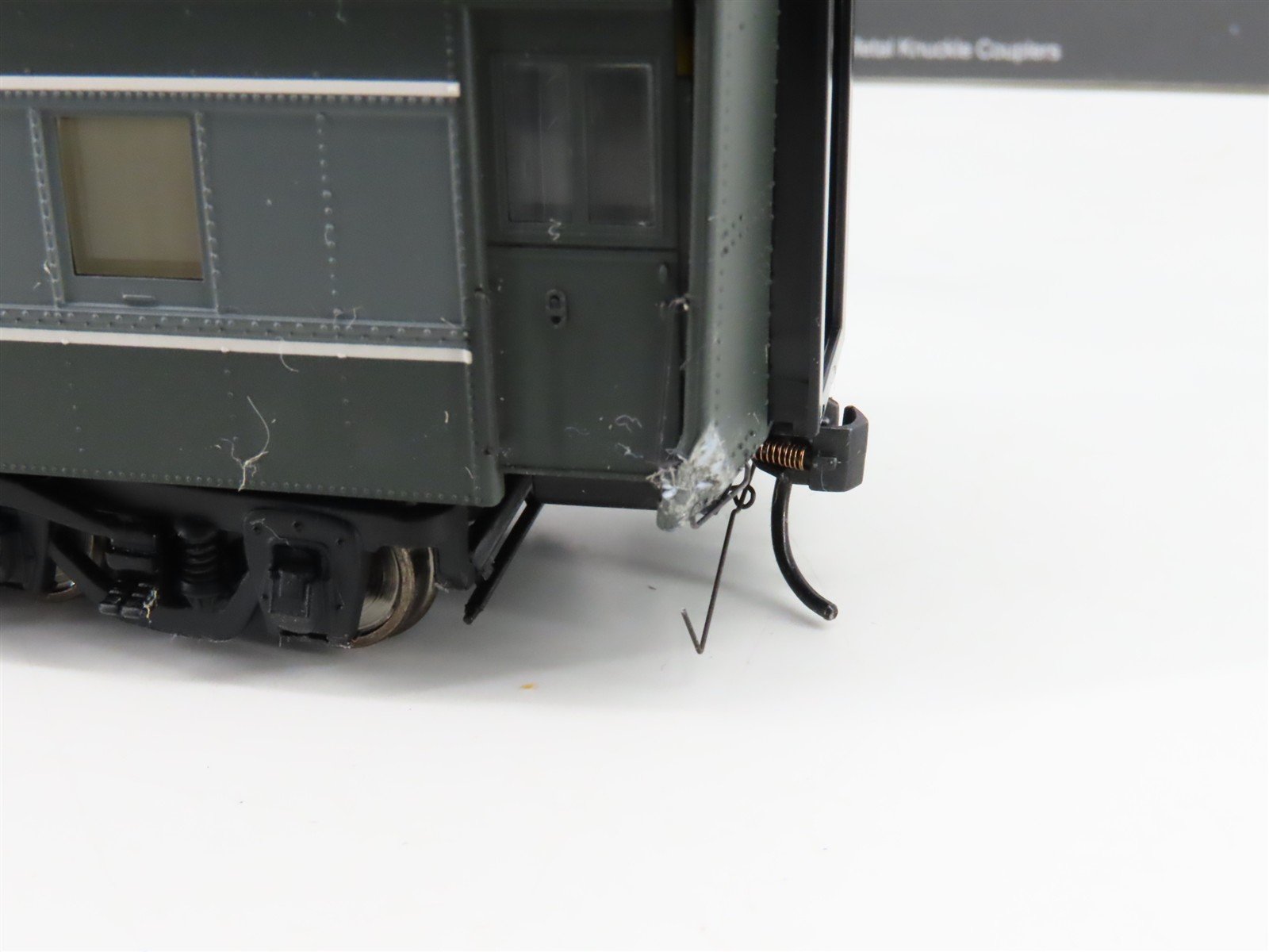 HO Scale Walthers 920-17102 Pullman 2 Tone Gray 82' 8-1-2 Sleeper Passenger Car