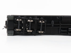 HO Scale Walthers 920-17102 Pullman 2 Tone Gray 82' 8-1-2 Sleeper Passenger Car