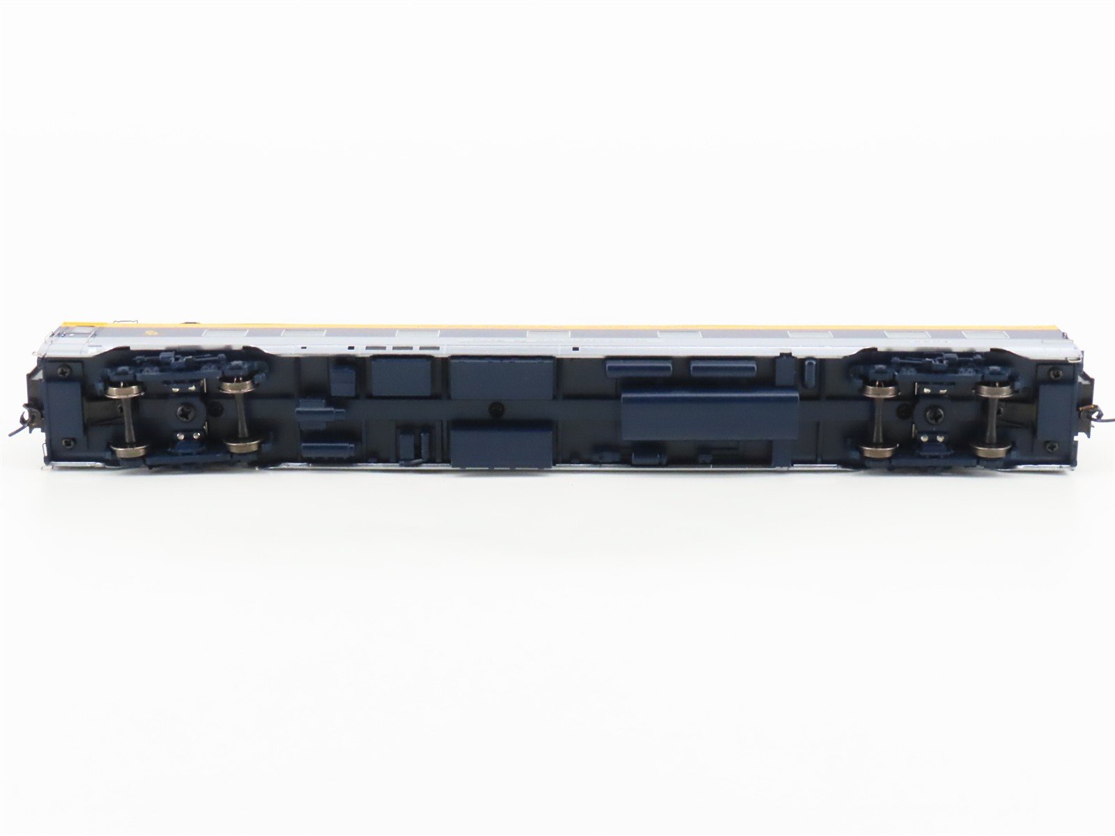 HO Walthers 920-9514 C&O 85' P-S 10-6 Sleeper Passenger Car 