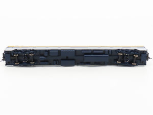 HO Walthers 920-9523 C&O 85' P-S 52-Seat Coach Passenger Car #1654 w/Lights