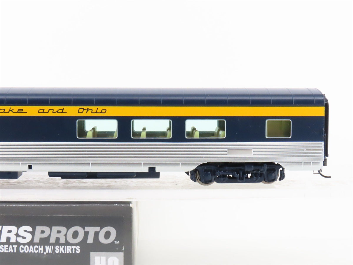 HO Scale Walthers 920-9362 C&amp;O 85&#39; Pullman 52-Coach Passenger Car Pere Marquette