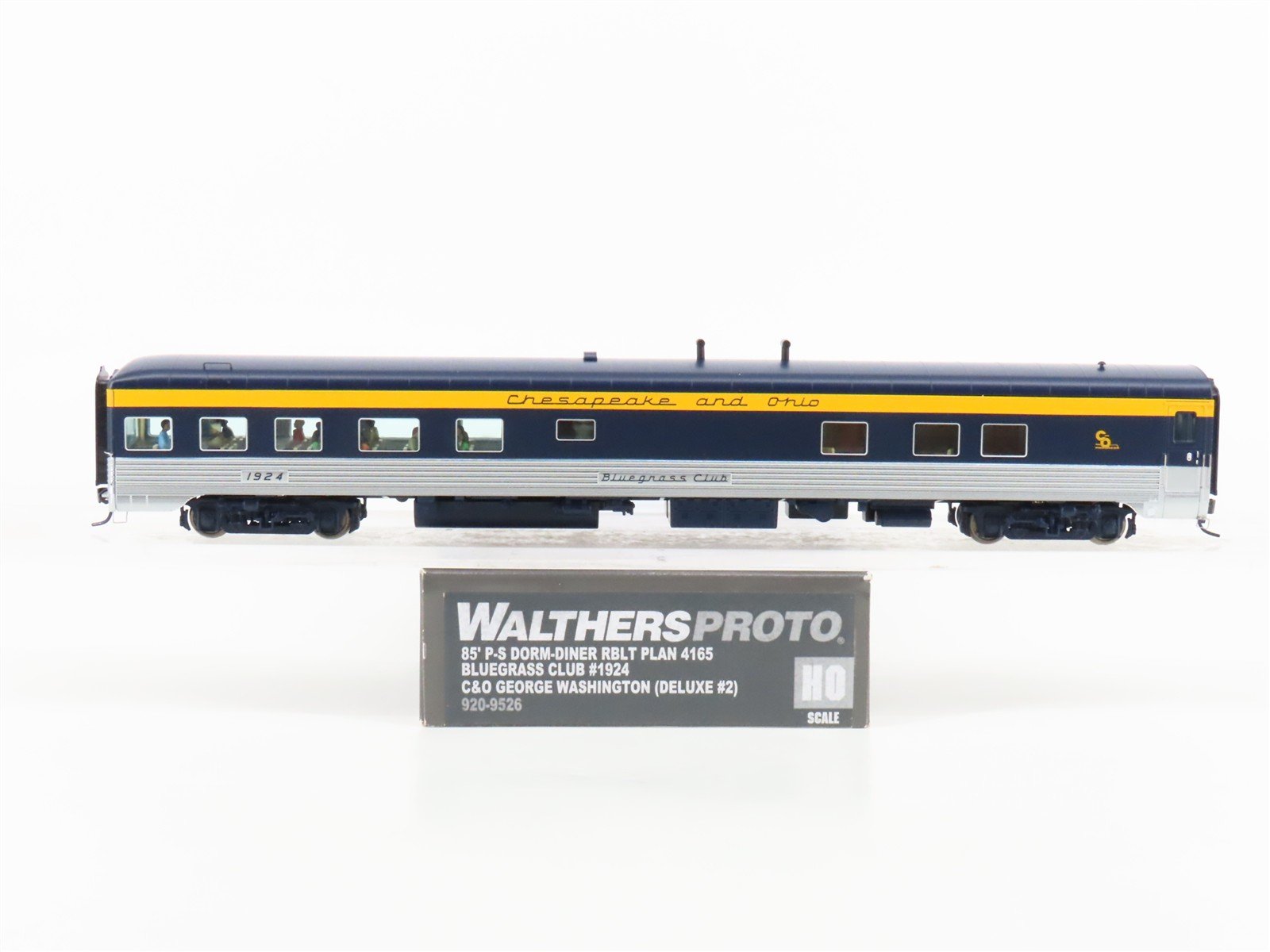 HO Scale Walthers 920-9526 C&O 85' P-S Dorm-Diner Plan 4165 Passenger Car #1924