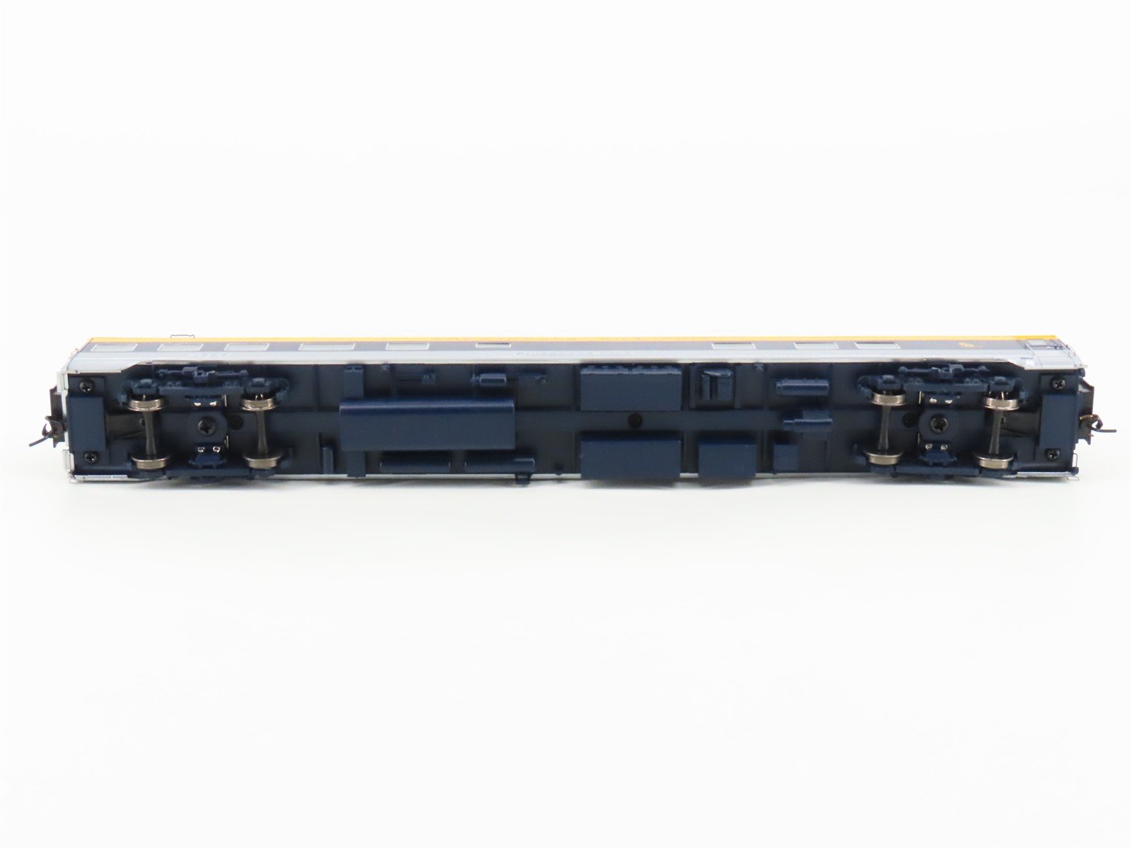 HO Scale Walthers 920-9526 C&O 85' P-S Dorm-Diner Plan 4165 Passenger Car #1924