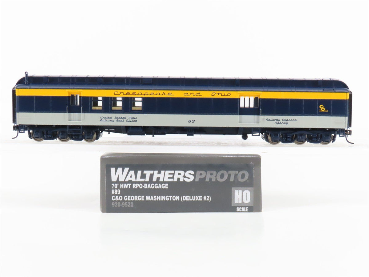 HO Scale Walthers 920-9520 C&amp;O 70&#39; Heavyweight RP-Baggage Passenger Car #89