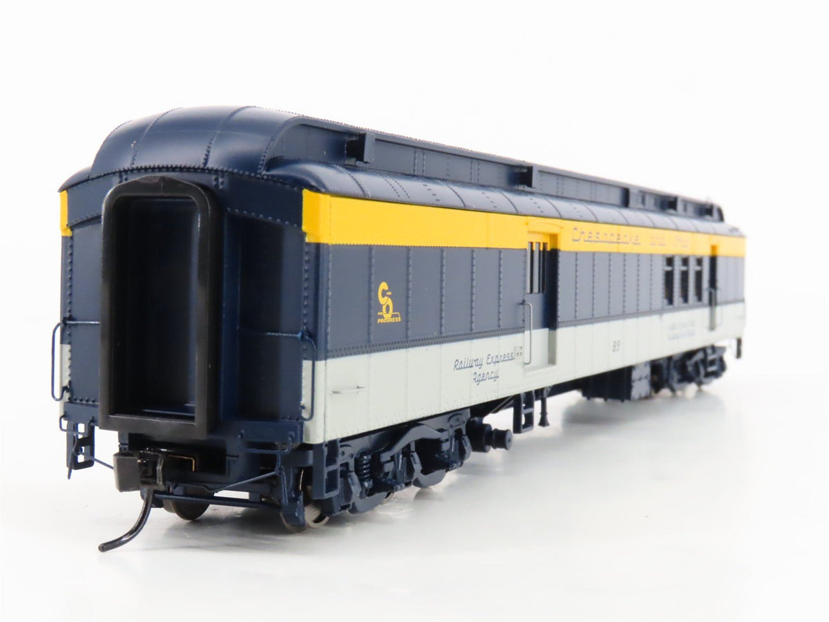 HO Scale Walthers 920-9520 C&amp;O 70&#39; Heavyweight RP-Baggage Passenger Car #89