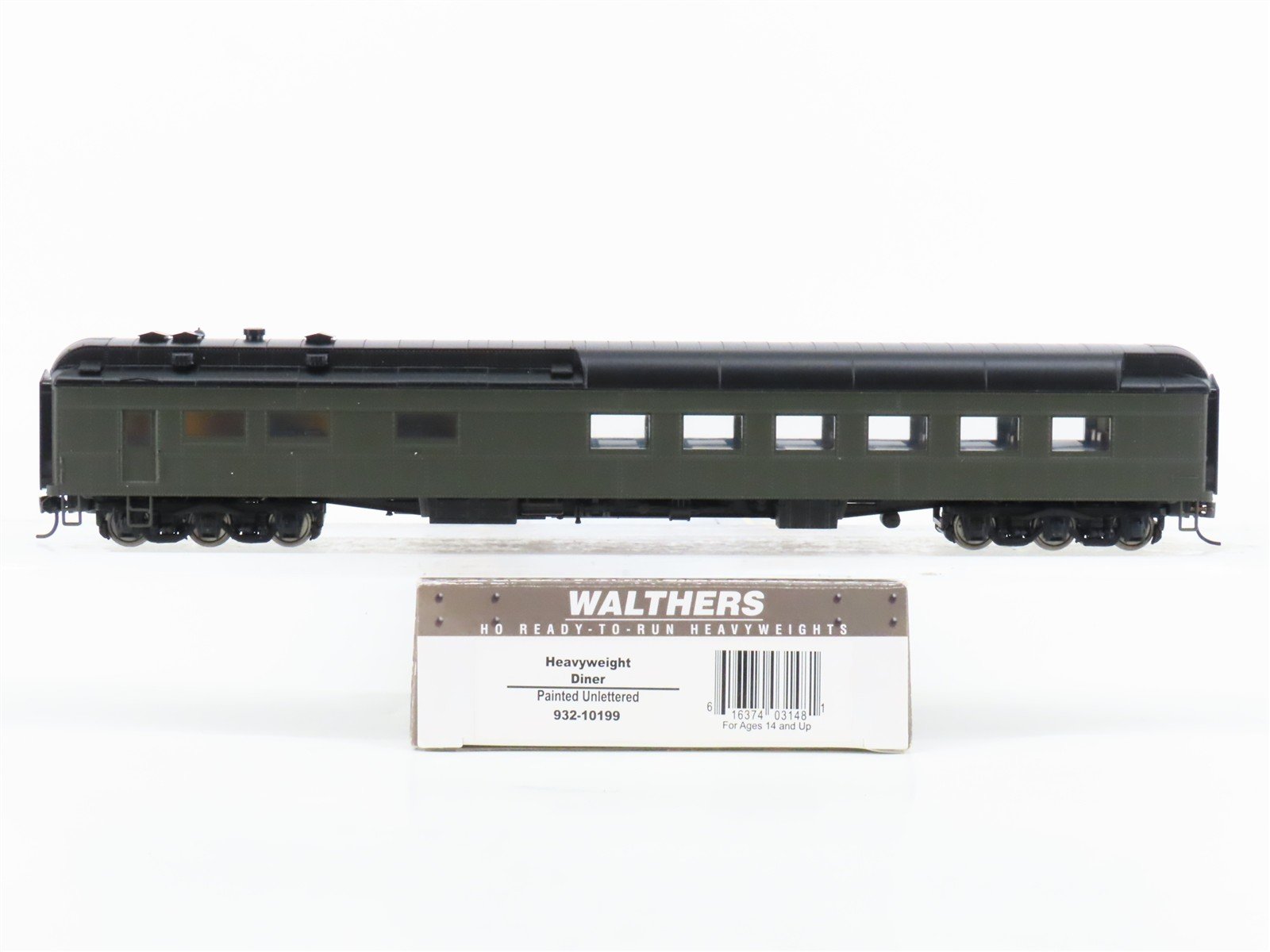 HO Scale Walthers Classic 932-10199 Unlettered Heavyweight Diner Passenger Car