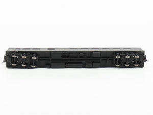 HO Scale Walthers Classic 932-10199 Unlettered Heavyweight Diner Passenger Car