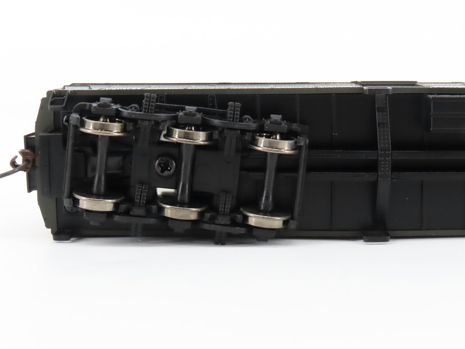 HO Scale Walthers 932-10507 NYC Railway ACF 70' HW Baggage Passenger Car