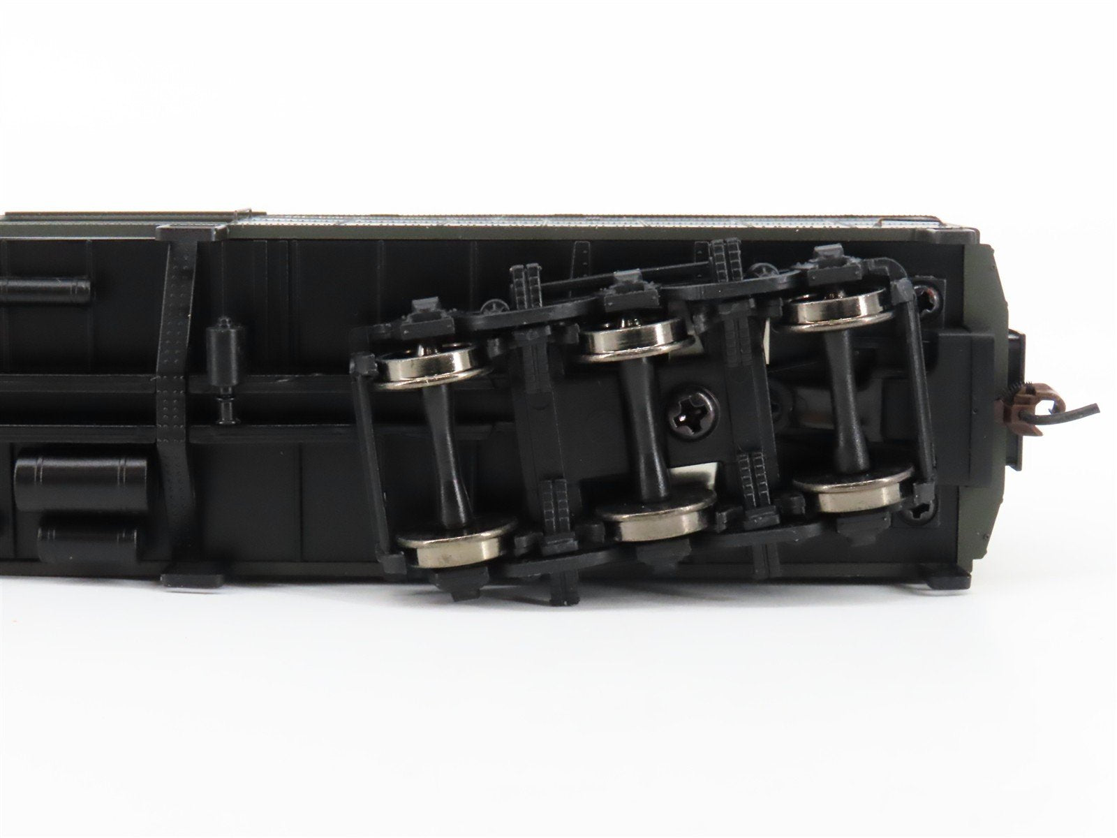 HO Scale Walthers 932-10507 NYC Railway ACF 70' HW Baggage Passenger Car