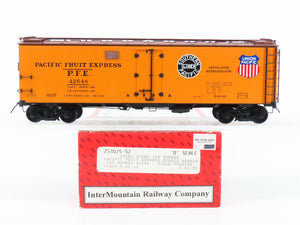 O 2-Rail Intermountain 25302S-52 PFE/UP Pacific Fruit Steel Ice Reefer #42648