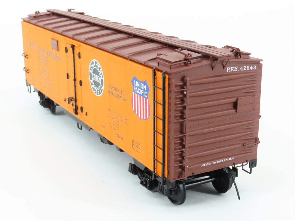 O 2-Rail Intermountain 25302S-52 PFE/UP Pacific Fruit Steel Ice Reefer #42648
