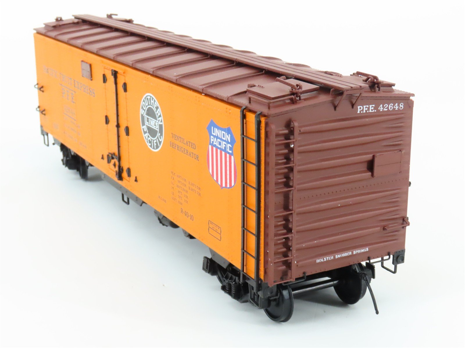 O 2-Rail Intermountain 25302S-52 PFE/UP Pacific Fruit Steel Ice Reefer #42648