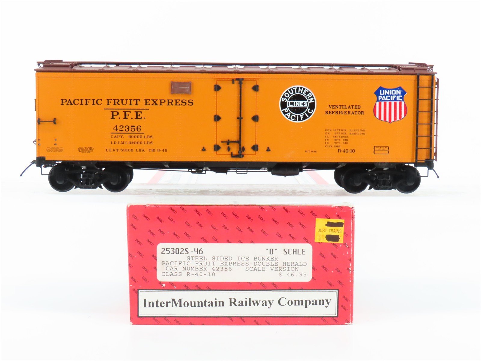O 2-Rail Intermountain 25302S-46 PFE/UP Pacific Fruit Steel Ice Reefer #42356