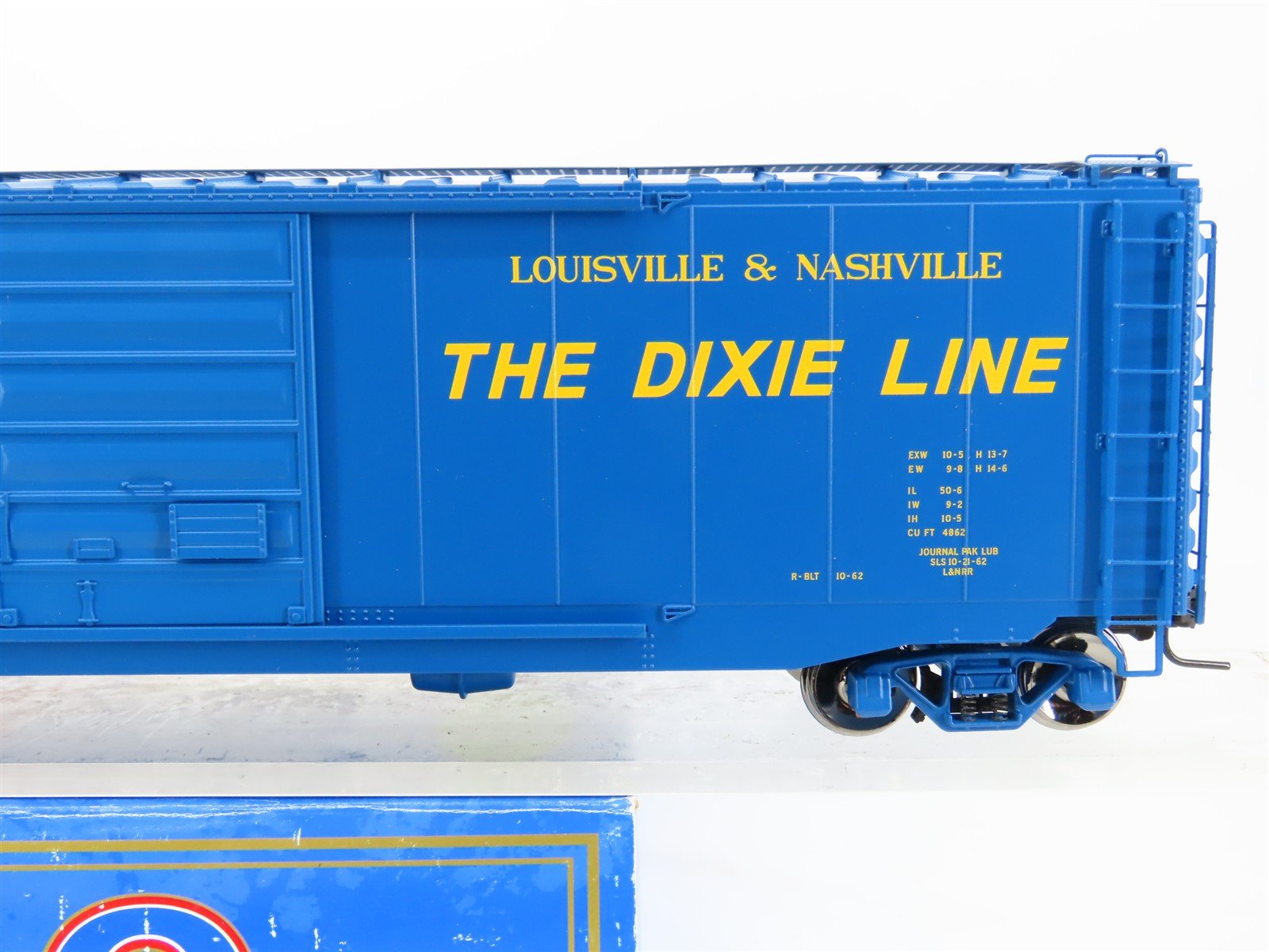 O Scale 2-Rail Atlas 9411-1 L&N Louisville & Nashville 50' Box Car #99704