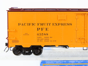 O Scale 2-Rail Atlas 3004905-3 PFE Pacific Fruit Express 40' Steel Reefer #43588