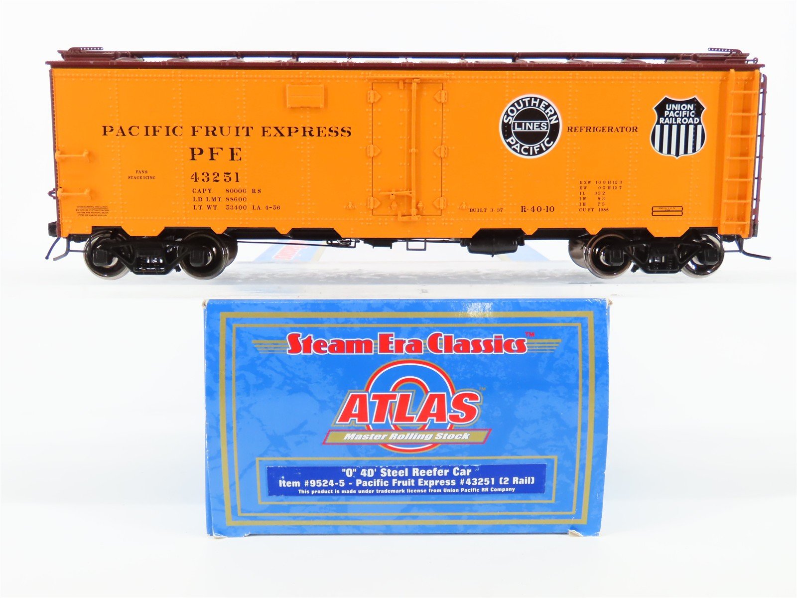 O Scale 2-Rail Atlas 9524-5 PFE Pacific Fruit Express 40' Reefer #43251