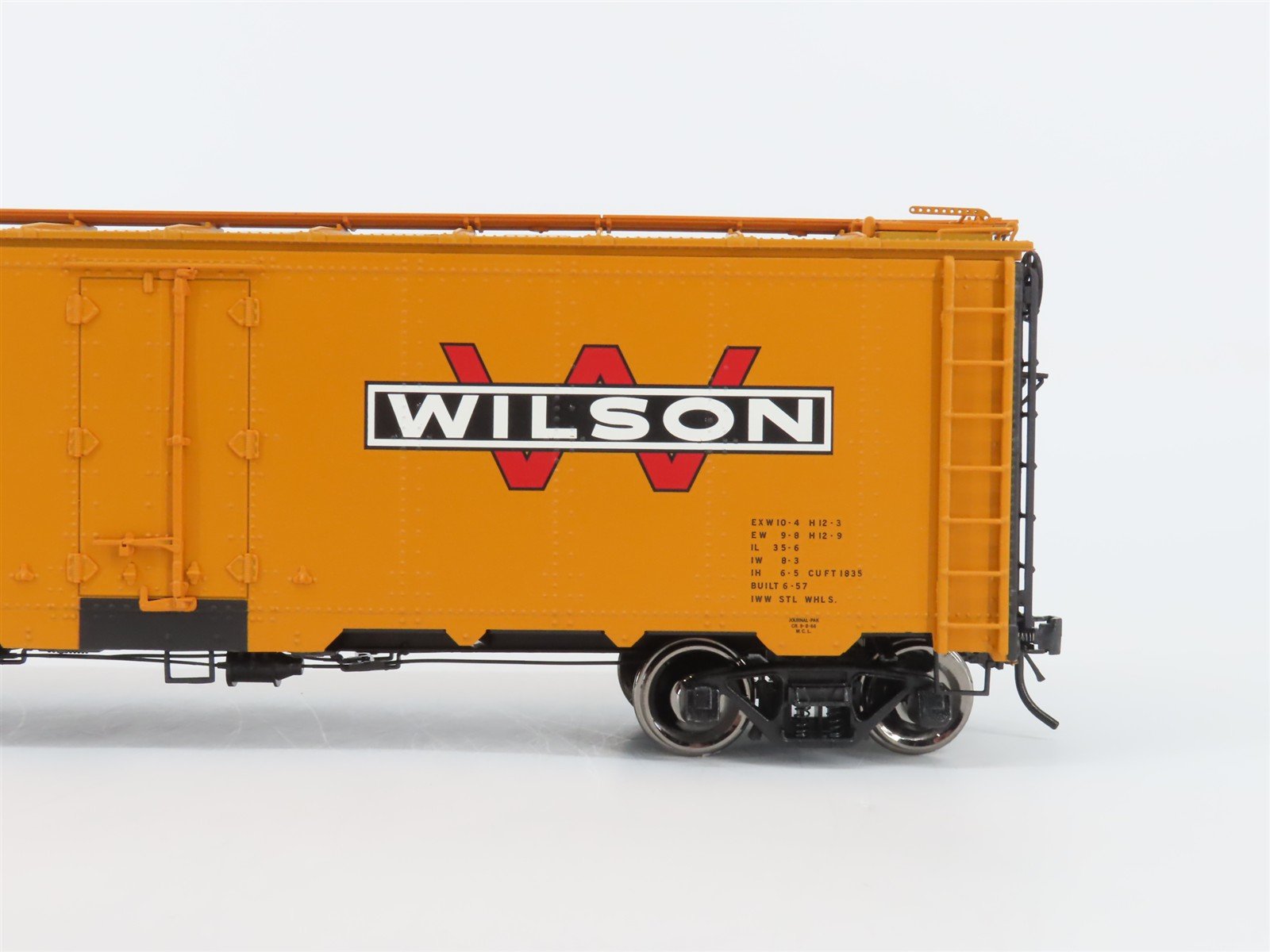 O Scale 2-Rail Atlas 9538-1 WCLX Wilson Car Lines 40' Steel Reefer Car #2042