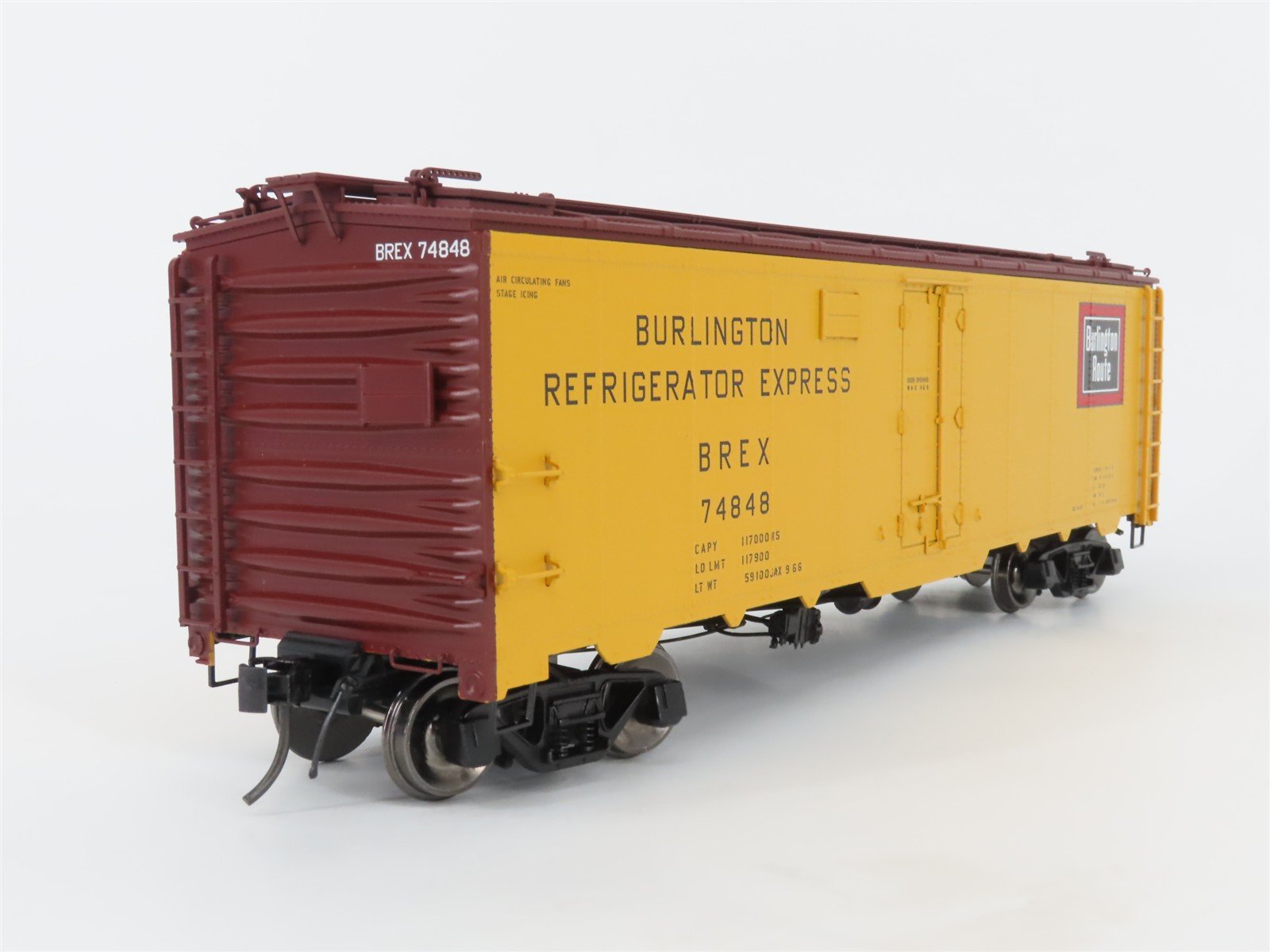 O Scale 2-Rail Atlas 3004901-2 BREX Burlington Route 40' Steel Reefer #74848