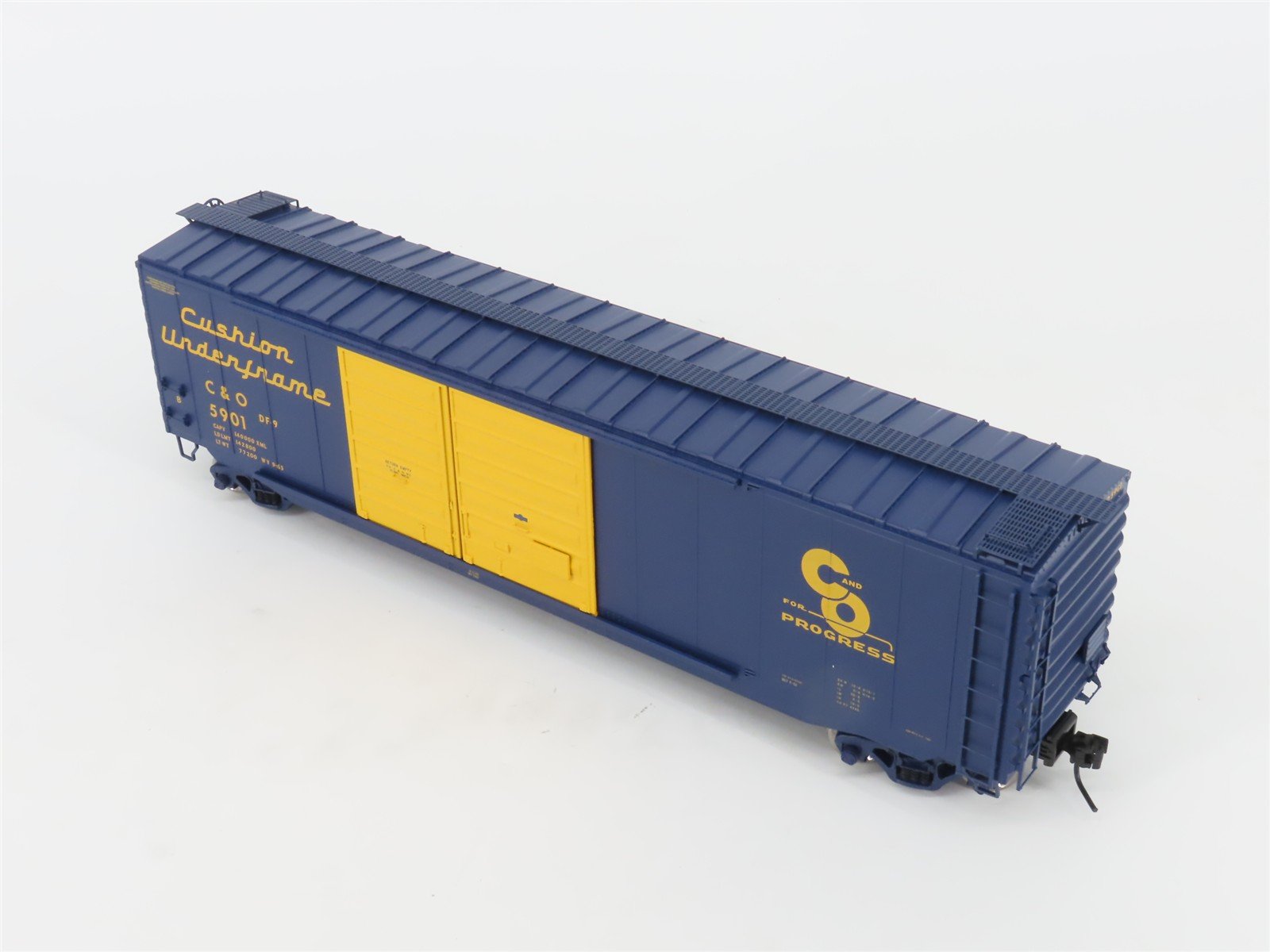 O Scale 2-Rail Atlas 9409-1 C&O Chesapeake & Ohio 50' PS-1 Boxcar #5901