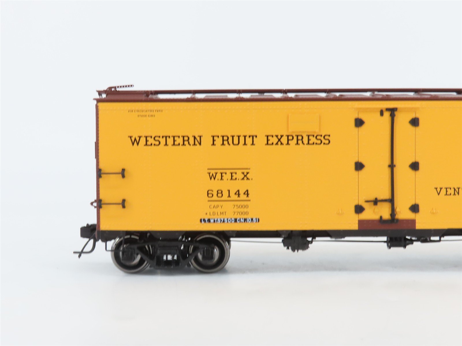 O Scale 2-Rail Atlas 9512-1 WFEX Great Northern 40' Steel Reefer Car #68144