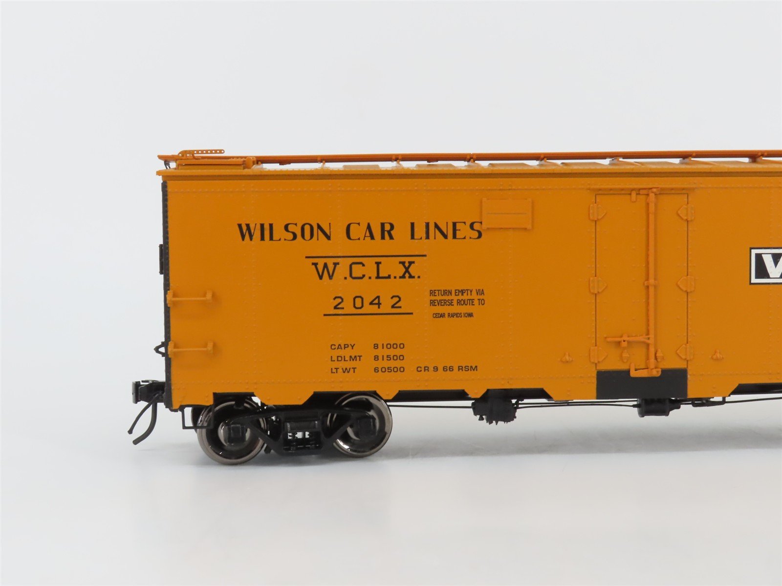 O Scale 2-Rail Atlas 9538-1 WCLX Wilson Car Lines 40' Steel Reefer Car # 2042