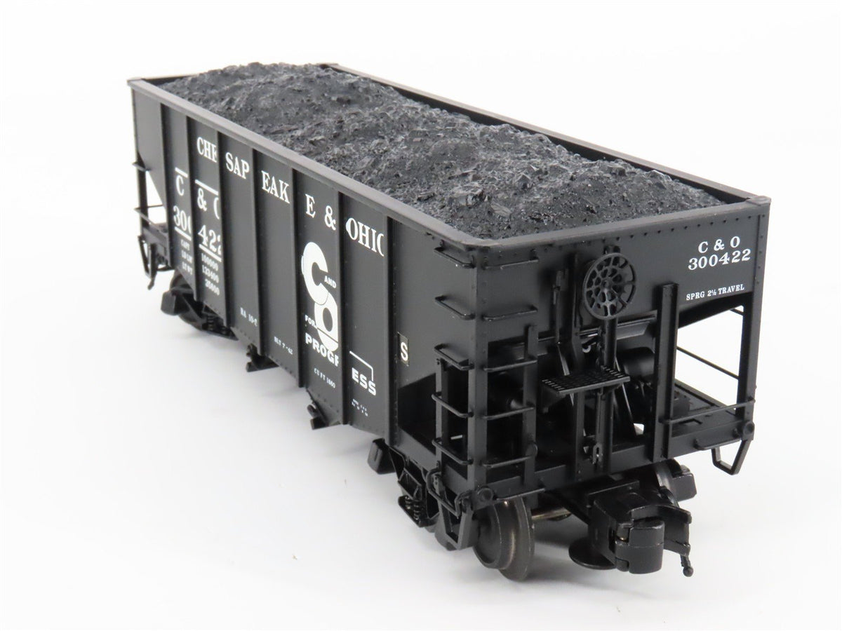O Gauge 3-Rail Atlas 6752-7 C&amp;O Chesapeake &amp; Ohio 2-Bay Hopper #300422 w/ Load