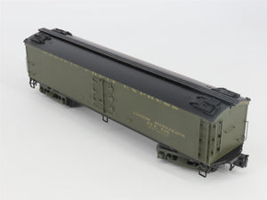 O Gauge 3-Rail Atlas 3001029-2 PFE Pacific Fruit Express GACC Wood Reefer #745