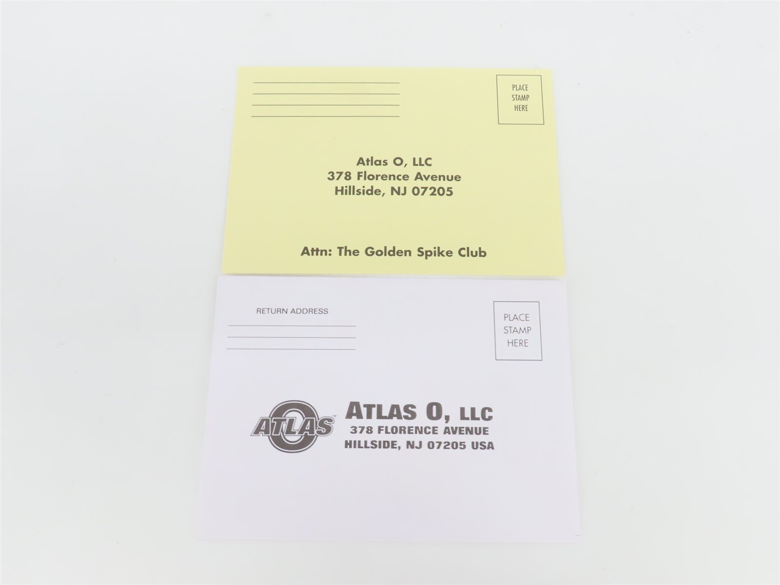 O Gauge 3-Rail Atlas 8358-3 C&O Chesapeake & Ohio 2-Bay Covered Hopper #410